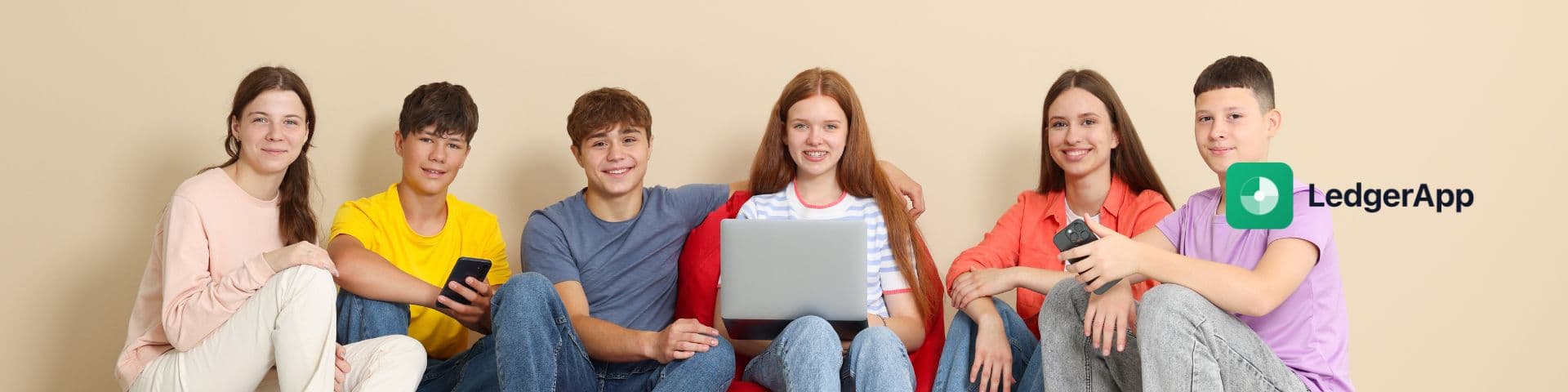 Expense Tracking for Gen Z Founders: Simpler, Faster, Cleaner Systems That Work